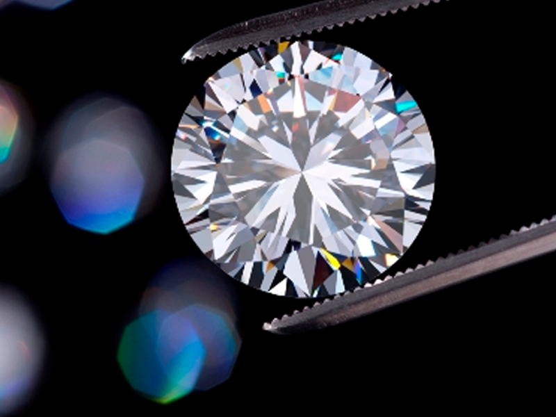 钻石和莫桑石肉眼是否可以分辨出，有什么分辨方法？